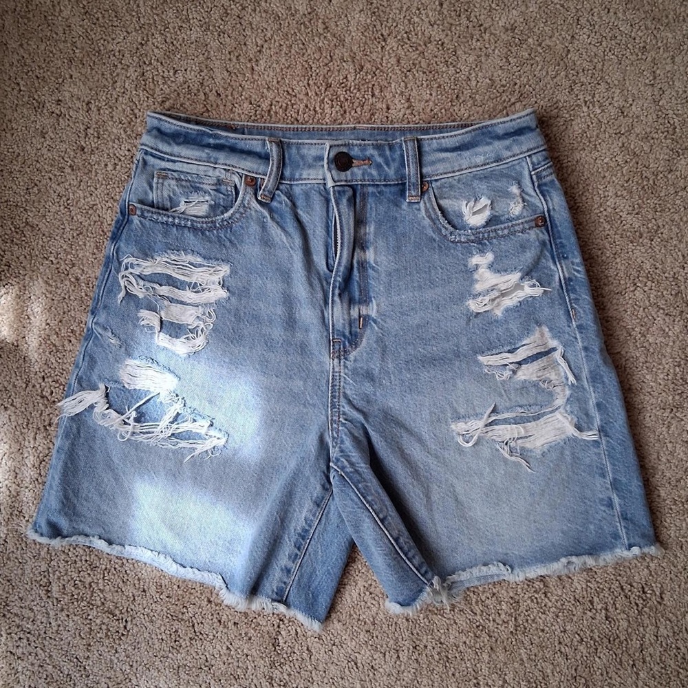 American Eagle Outfitters Light Blue Distressed Jean Shorts